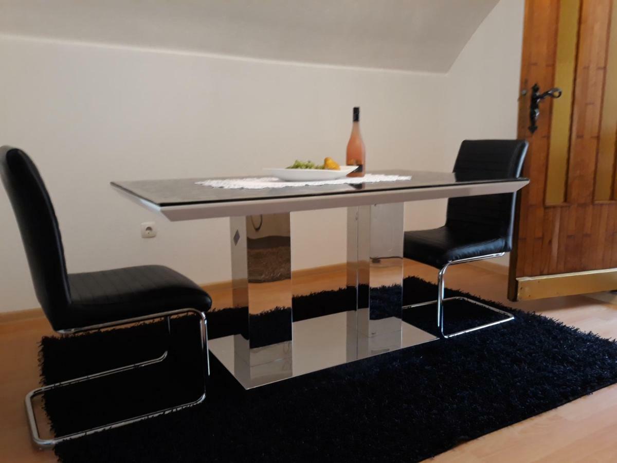 City Apartment Visoko Extérieur photo